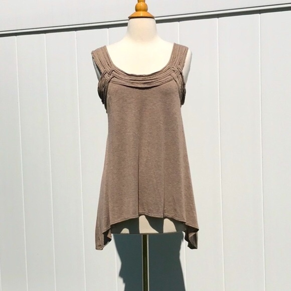 Max Studio Khaki Tan Hi Lo Raw Edge Trim Swing Tank Style Top Size Medium